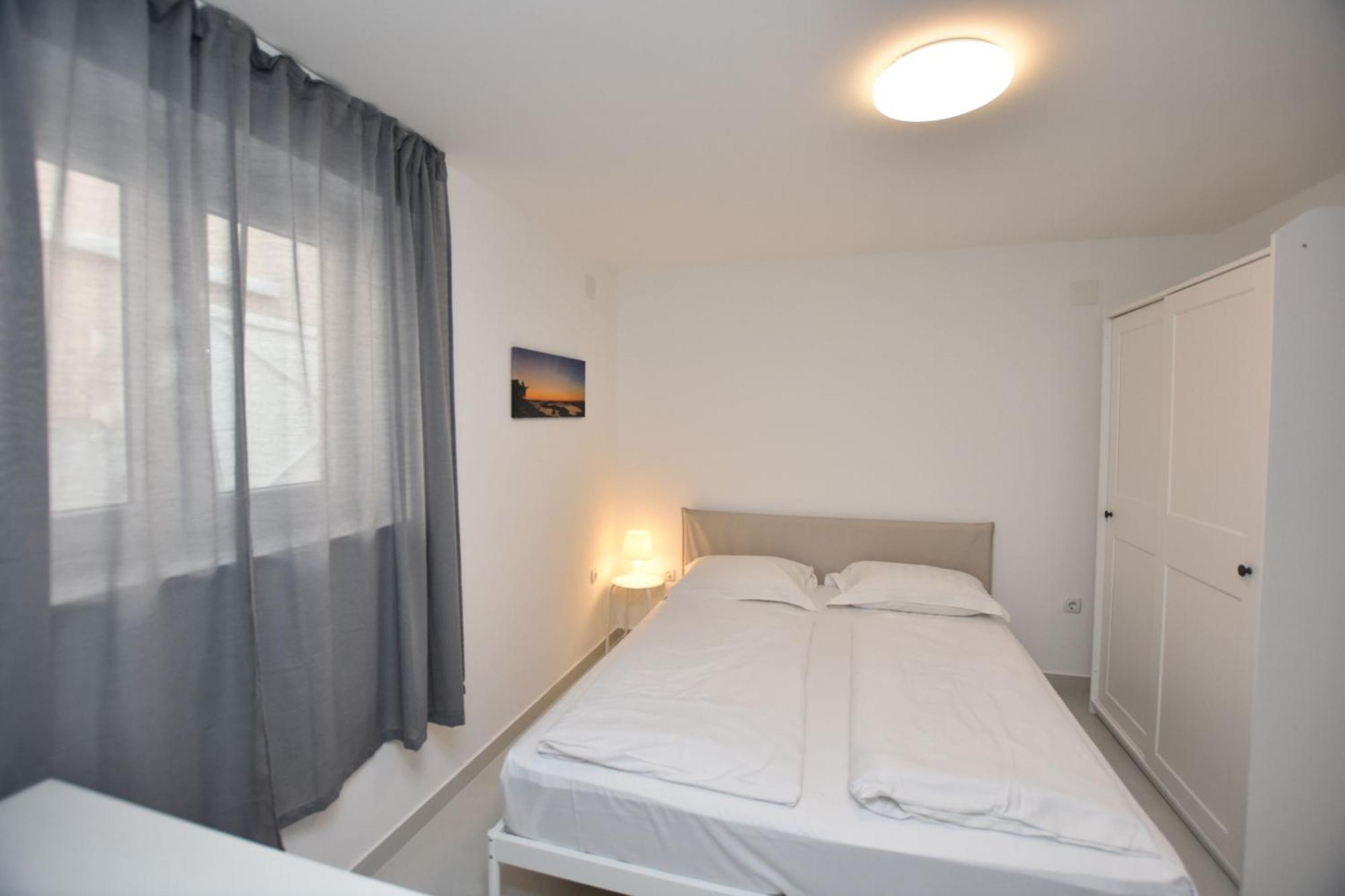 פרימוסטן Apartments Leonardo מראה חיצוני תמונה