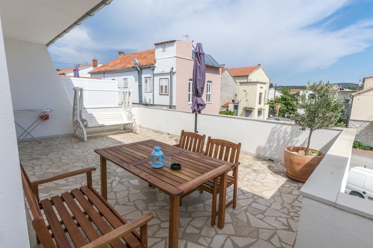 פרימוסטן Apartments Leonardo מראה חיצוני תמונה